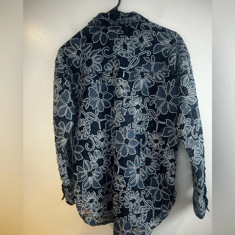 Pilcro Anthropologie Navy Blue Sheer Lace Button Down Shirt Size XS
